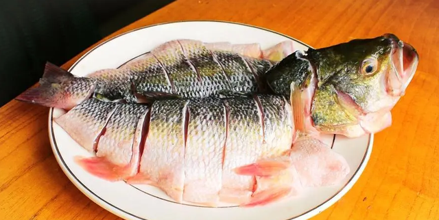 深秋鱼最佳吃法(应季鱼的正确吃法)