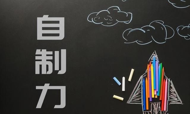 双胞胎姐妹交换身份被弟弟发现