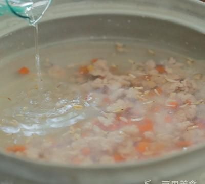 芋头三鲜粥的做法