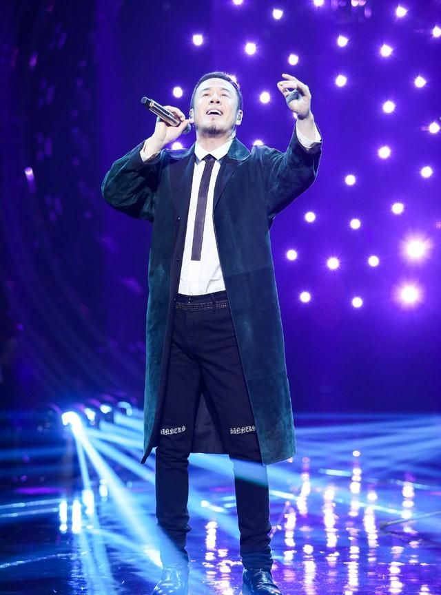 杨坤点评惊雷原唱是谁