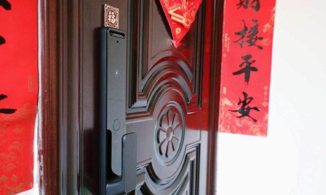 小米两种人脸识别智能锁对比